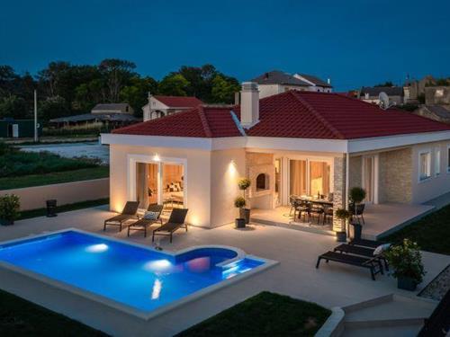 Holiday home - 8 persons -  - 23248 - Ljubac