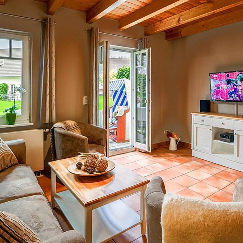 Sommerhus - 6 personer -  - Kliffstraße - 18211 - Nienhagen