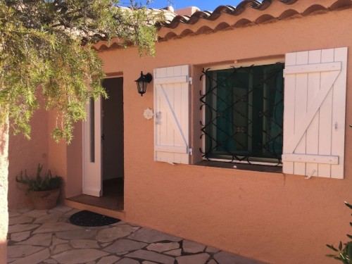 Sommerhus - 4 personer -  - 83240 - Cavalaire Sur Mer