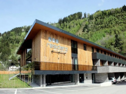 Holiday home - 8 persons -  - 5741 - Neukirchen Am Grossvenediger