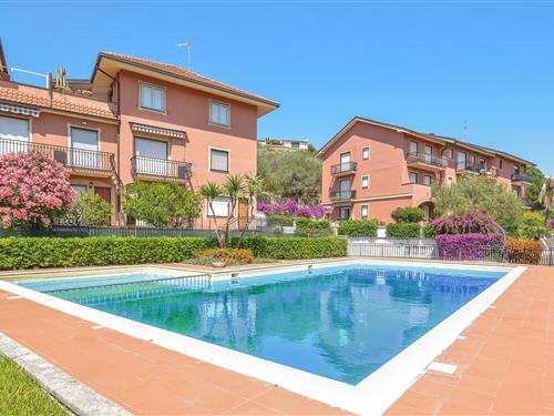 Holiday Home/Apartment - 5 persons -  - Via Baudine - 18016 - San Bartolomeo Al Mare