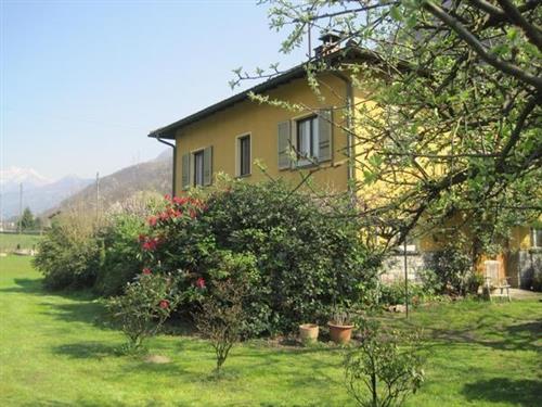 Semesterhus/Semesterlägenhet - 6 personer -  - Vicolo stazione - 6572 - Quartino