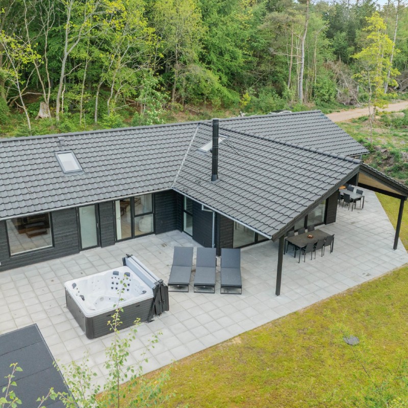 Sommerhus - 10 personer -  - Strandgodsvej - Henneby - 6854 - Henne Strand