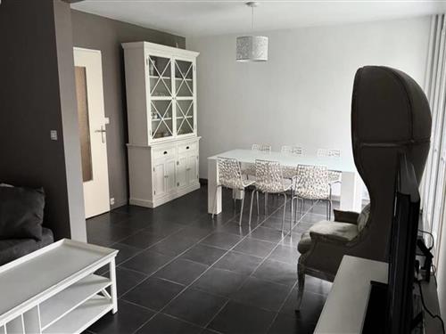 Ferienhaus - 5 Personen -  - 69007 - Lyon