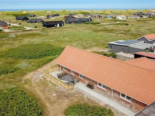 Sommerhus - 8 personer -  - Strandvejen - Vrist - 7673 - Harboøre