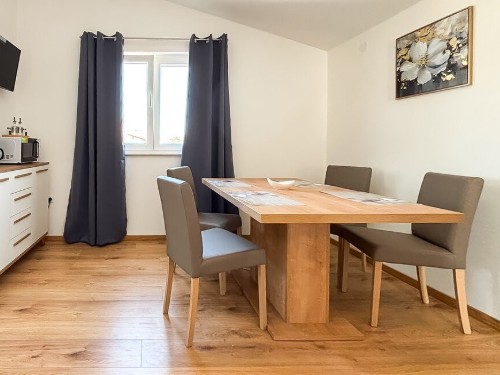 Holiday apartment - 2 persons -  - Magistrala - 22211 - Vodice