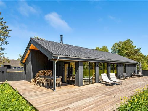 Sommerhus - 8 personer -  - Strandvangen - Sømarken - 3720 - Åkirkeby