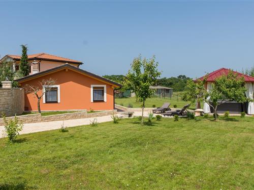 Holiday Home/Apartment - 4 persons -  - 52215 - Barbariga-Betiga