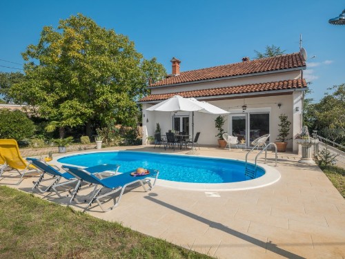 Holiday home - 9 persons -  - Cvitani - 52463 - Visnjan