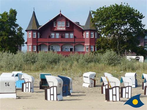 Holiday Home/Apartment - 5 persons -  - Strandpromenade - 17429 - Bansin (Seebad)