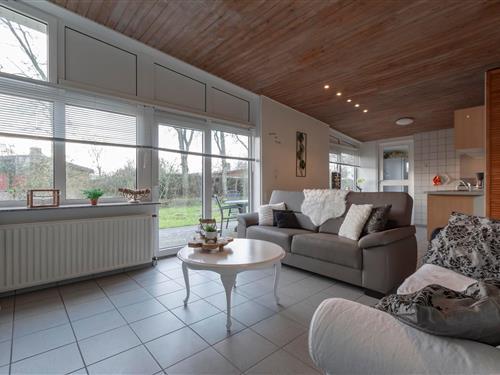 Bungalow - 12 Personen -  - 1753KA - Sint Maartenszee