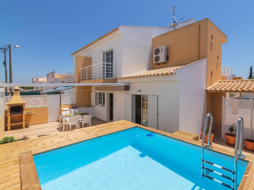 Holiday home - 6 persons -  - 8365-204 - Pêra