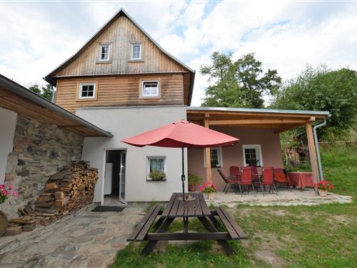 Holiday Home/Apartment - 9 persons -  - 40002 - Malecov