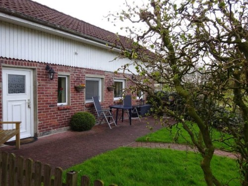 Holiday home - 4 persons -  - 21706 - Krautsand