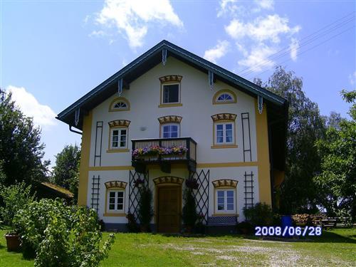 Holiday Home/Apartment - 5 persons -  - Natzing - 83125 - Eggstätt