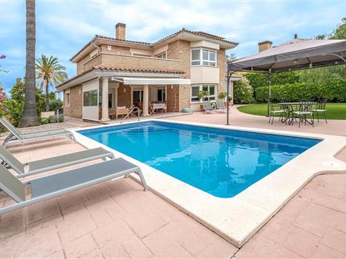 Sommerhus - 9 personer -  - Carrer dels Cedres - 43206 - Reus