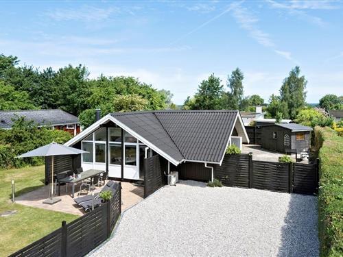 Ferienhaus - 6 Personen -  - Løvsangervej - 4671 - Ströby Ladeplads