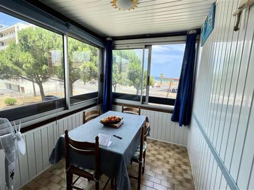 Holiday Home/Apartment - 4 persons -  - 66750 - St Cyprien