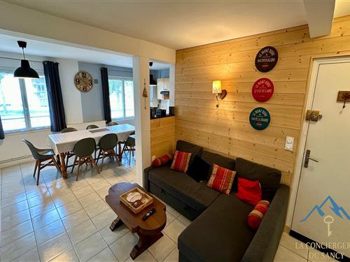 Holiday apartment - 8 persons -  - 63240 - Mont-Dore