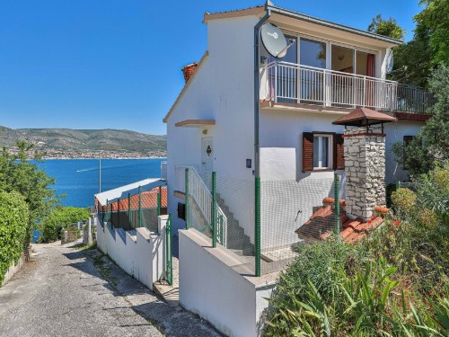 Feriehus - 5 personer -  - Osoje VII - Ciovo-Okrug Donji - 21223 - Okrug Donji