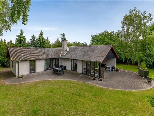Sommerhus - 6 personer -  - Mælkebøttevej - Marielyst - 4873 - Væggerløse