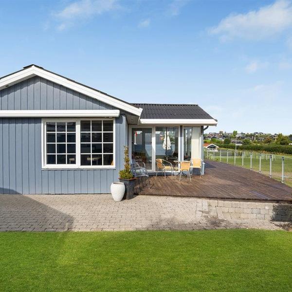 Emne nr.: 130-F04030