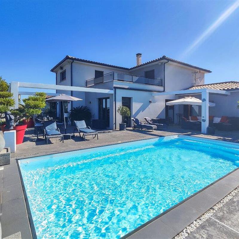 Sommerhus - 8 personer -  - 20 Rue des - 11700 - La Redorte