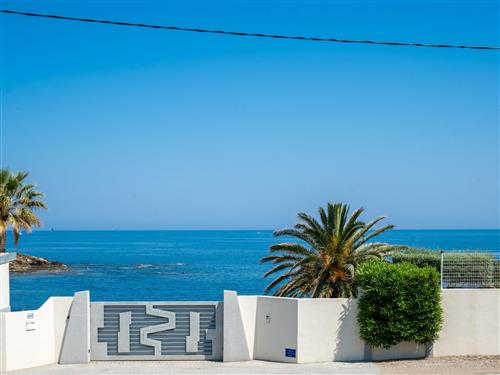 Holiday apartment - 4 persons -  - Saint Aygulf - 83370