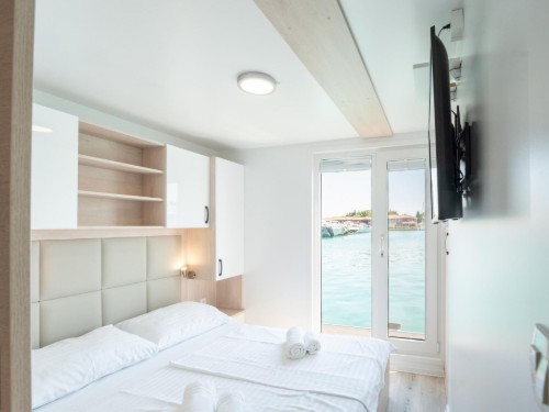 Houseboat - 6 persons -  - 52466 - Novigrad