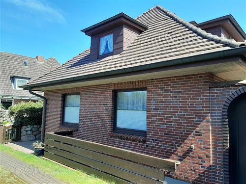 Holiday Home/Apartment - 5 persons -  - Stadumstraße 34 a - 25980 - Westerland Auf Sylt