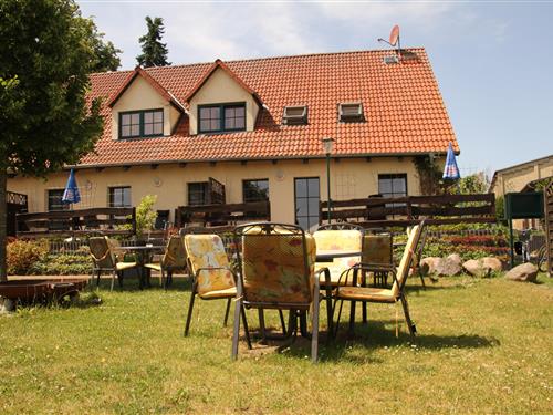 Holiday Home/Apartment - 8 persons -  - Hoher Damm - 17194 - Jabel