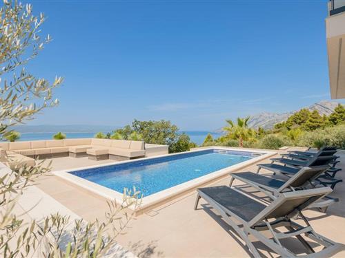 Holiday home - 12 persons -  - Radonjica - Makarska - Brela - 21322 - Brela