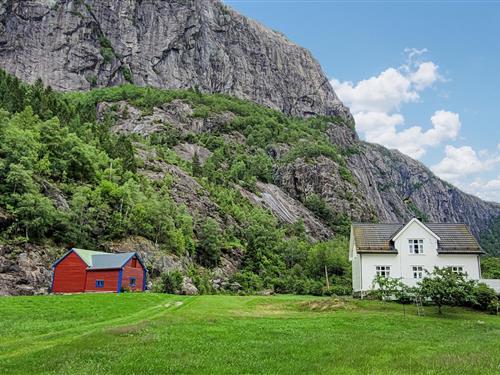 Feriehus / leilighet - 7 personer -  - Fjæravegen - Fjæra/Åkrafjorden - 5598 - Fjæra