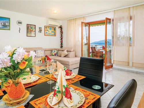 Holiday Home/Apartment - 6 persons -  - Opatijska - 52222 - Rabac