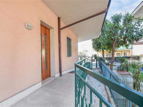 Ferielejlighed - 4 personer -  - Via Carlo Ederle - 37012 - Bussolengo