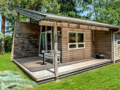 Holiday home - 4 persons -  - Bregnestien 2A, Hytte - Marielyst - 4873 - Væggerløse