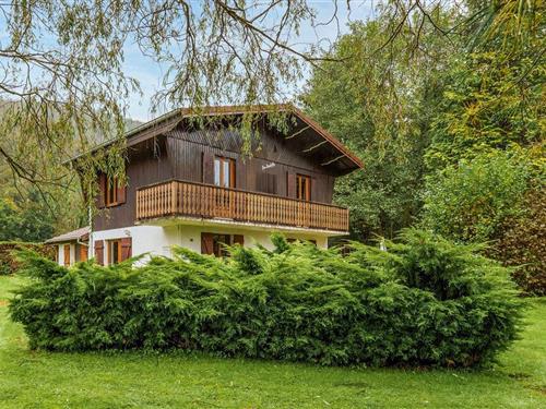 Holiday home - 12 persons -  - Rue du Chant De l'Eau - Saulxures-Sur-Moselotte - 88290 - Saulxures-Sur-Moselott