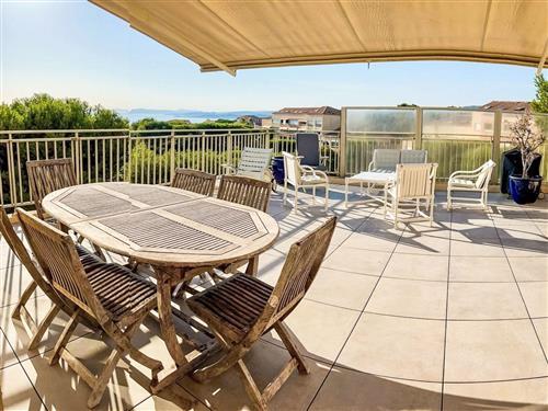 Holiday apartment - 10 persons -  - Six Fours La Coudoulière - 83140