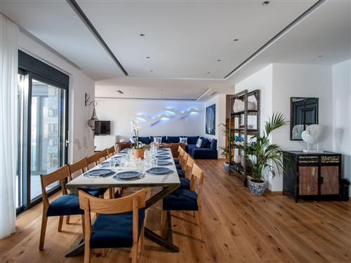 Feriehus - 12 personer -  - Plaka - 720 53