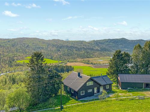 Sommerhus - 6 personer -  - Sundsdalen - 6819 - Førde