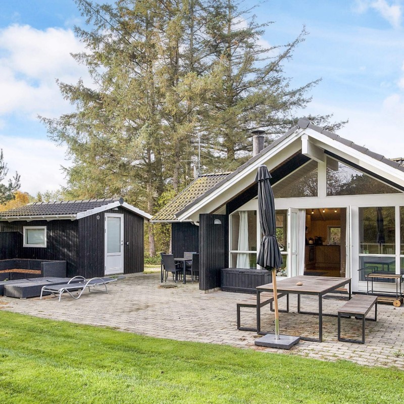 Sommerhus - 6 personer -  - Ellinge Strandvej - Ellinge Lyng - 4573 - Højby