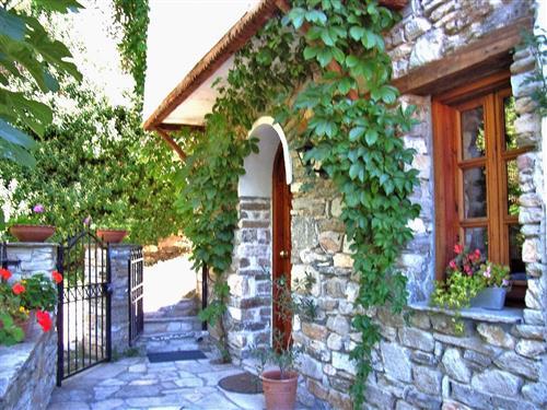 Holiday home - 4 persons -  - Megalos Prinos - 64010 - Megalos Prinos