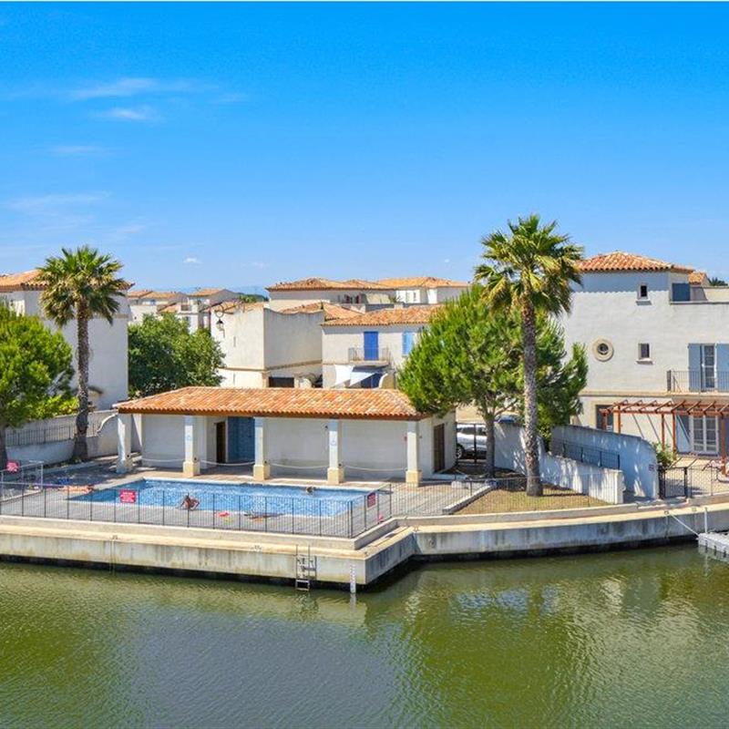 Sommerhus - 6 personer -  - Avenue de la Mont Joye - 30220 - Aigues-Mortes