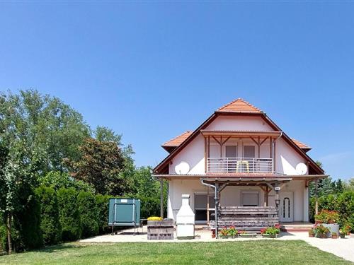 Holiday Home/Apartment - 12 persons -  - Hullam - 8647 - Balatonmariafürdö