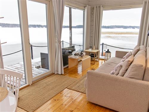 Holiday home - 2 persons -  - Kirkkonummi - 02420