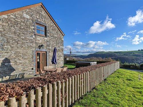 Holiday Home/Apartment - 6 persons -  - SY24 5DJ - Talybont