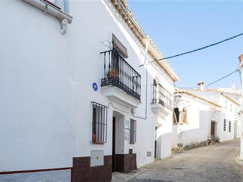Holiday Home/Apartment - 7 persons -  - Calle Jose Sanchez Calvo - Huelva - 21292 - Castaño Del Robledo