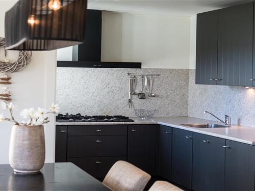 Sommerhus - 4 personer -  - 9161CT - Hollum