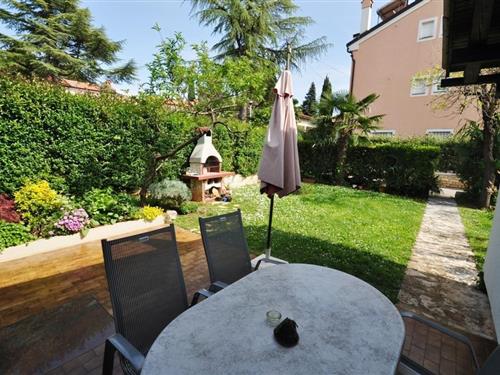 Holiday Home/Apartment - 4 persons -  - Karpinjan - 52466 - Novigrad