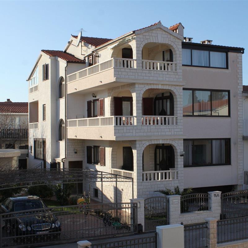 Ferielejlighed - 2 personer -  - Tepli bok - 21223 - Okrug Gornji